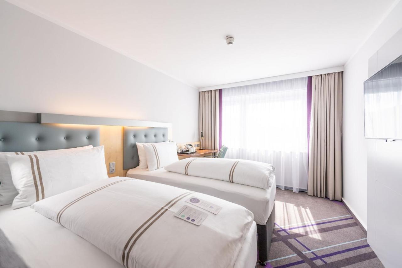 Premier Inn Stuttgart Airport Leinfelden-Echterdingen Ngoại thất bức ảnh