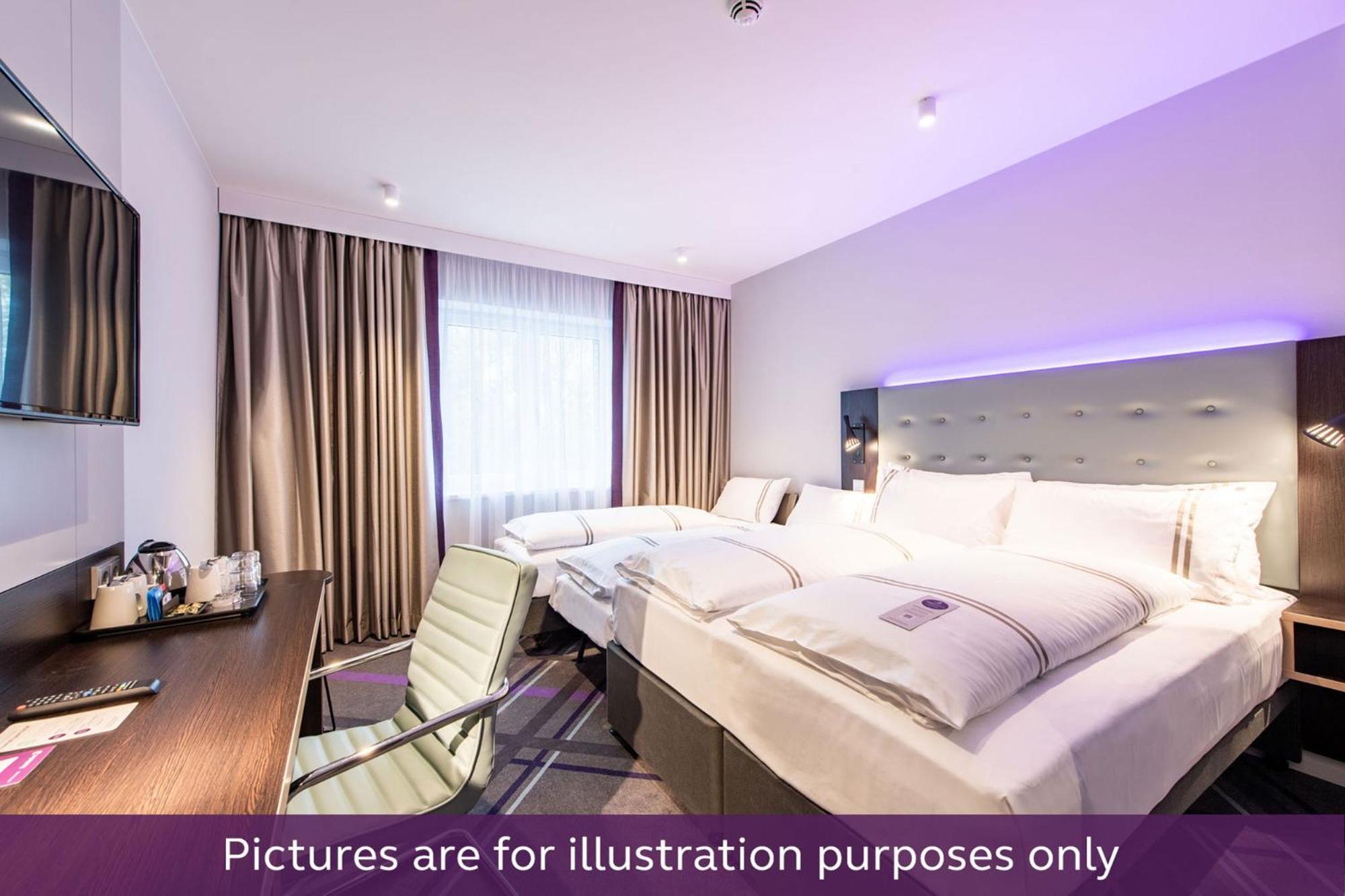 Premier Inn Stuttgart Airport Leinfelden-Echterdingen Ngoại thất bức ảnh